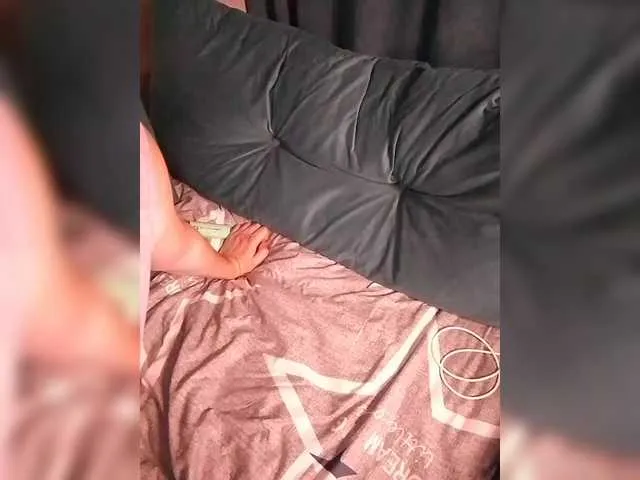 Live sex webcam photo for AlexNikaaa1815 #291210538