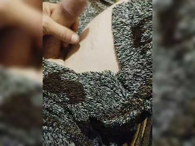 Live sex webcam photo for AlexSexyBody #291944738