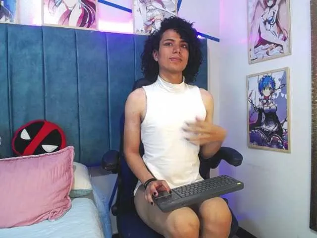 Live sex webcam photo for AlexTehiir #291670808