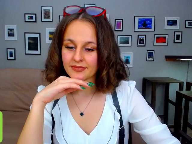 Live sex webcam photo for AlexTesero #271778180