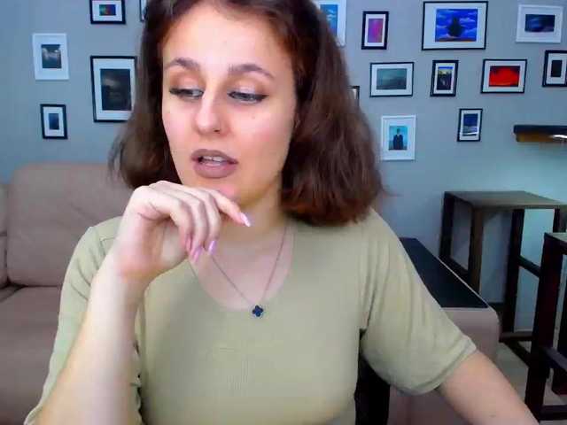 Live sex webcam photo for AlexTesero #272062408