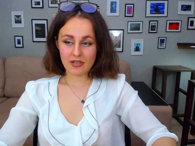 Live sex webcam photo for AlexTesero #272100078