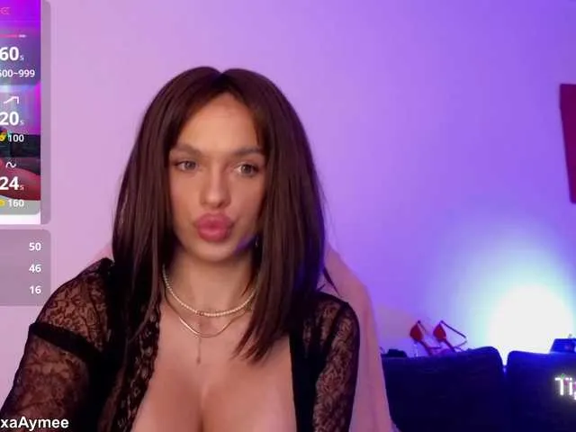 Live sex webcam photo for AlexaAimee #292064680