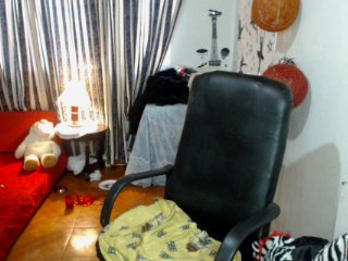 Live sex webcam photo for AlexaBigBub2 #145682775