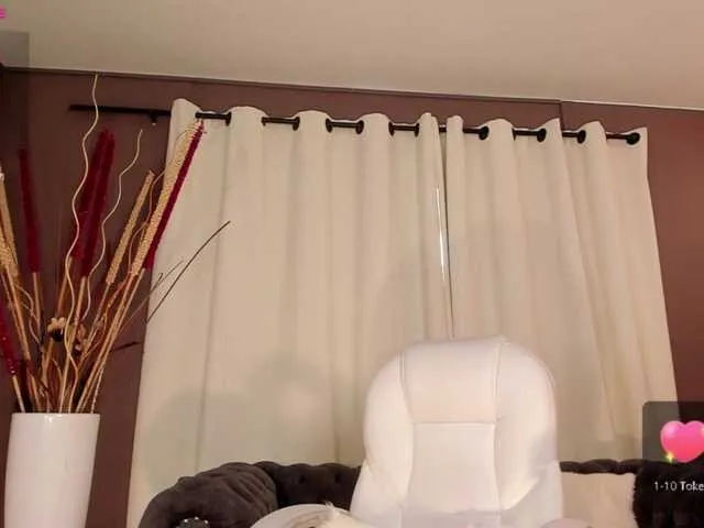 Live sex webcam photo for AlexaField #287991289