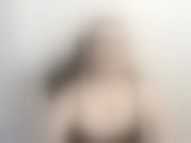 Live sex webcam photo for AlexaKisses #293721704