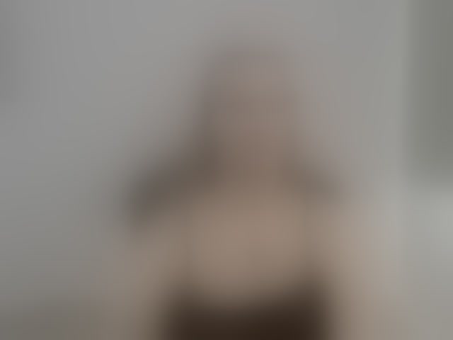 Live sex webcam photo for AlexaKisses #293942750