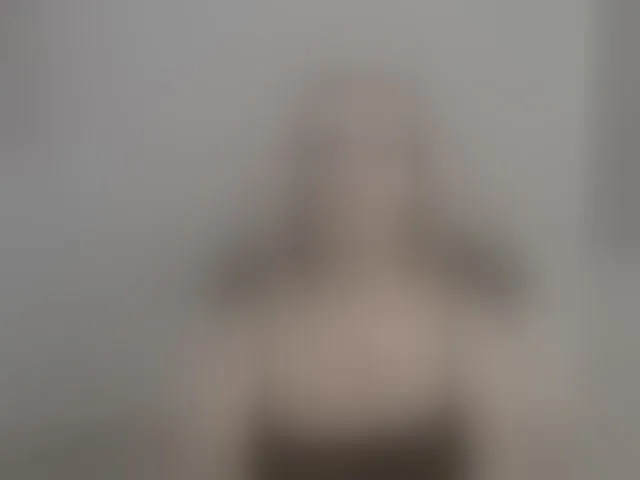 Live sex webcam photo for AlexaKisses #294085834
