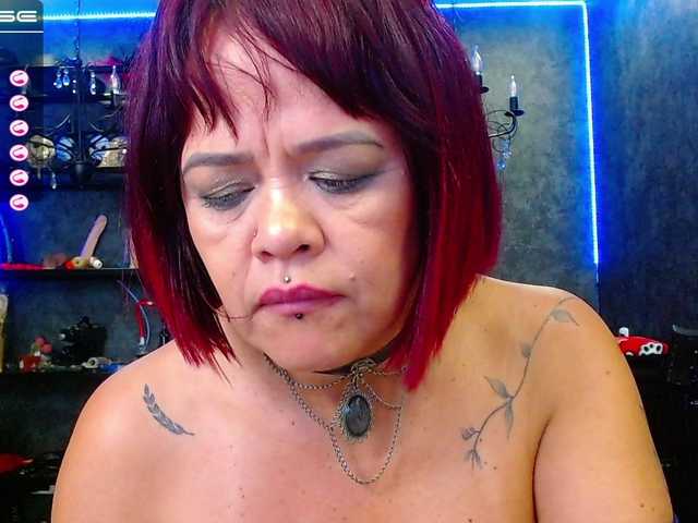 Live sex webcam photo for AlexaRossex #271920582