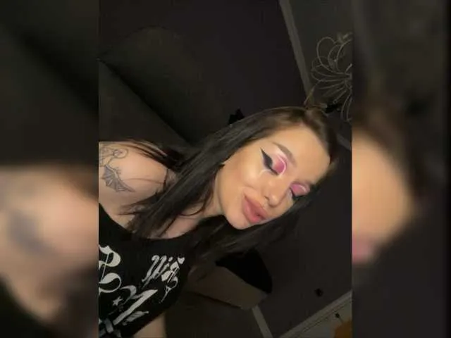 Live sex webcam photo for AlexaSuccubus #276434650