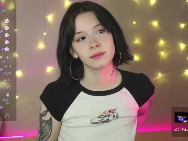 Live sex webcam photo for Alexahotbaby #276602278