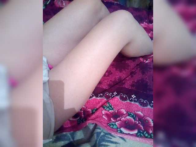 Live sex webcam photo for Alexaksandra #271737313