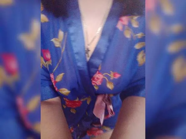 Live sex webcam photo for Alexaksandra #275572873