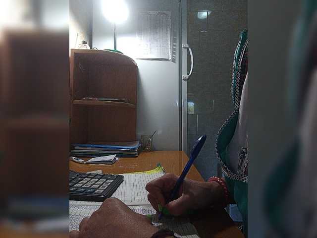 Live sex webcam photo for Alexaksandra #276325620