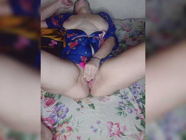 Live sex webcam photo for Alexaksandra #276528762