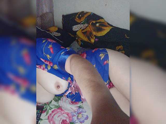 Live sex webcam photo for Alexaksandra #276555757