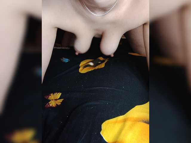 Live sex webcam photo for Alexaksandra #277086669