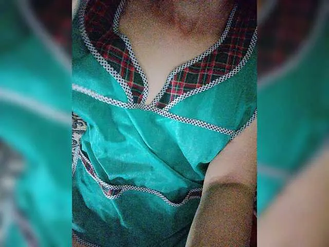 Live sex webcam photo for Alexaksandra #278101704