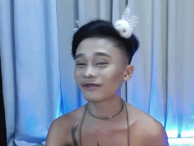 Live sex webcam photo for AlexanderSky #275820192