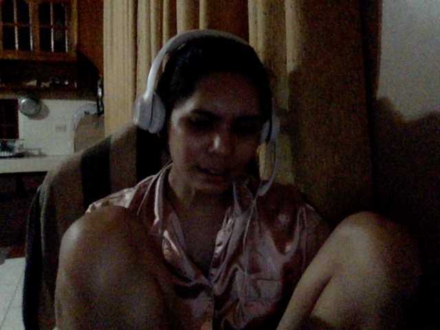 Live sex webcam photo for AlexandraKeen #290415955