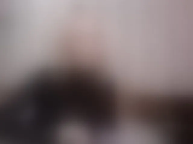 Live sex webcam photo for AlexandraXKitty #293514339