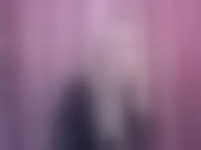 Live sex webcam photo for AlexandraXKitty #293914096