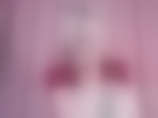 Live sex webcam photo for AlexandraXKitty #294106411