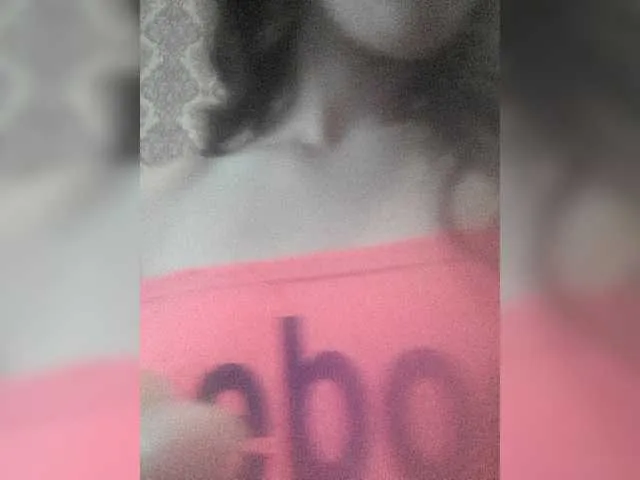 Live sex webcam photo for Alexandria4 #275623352