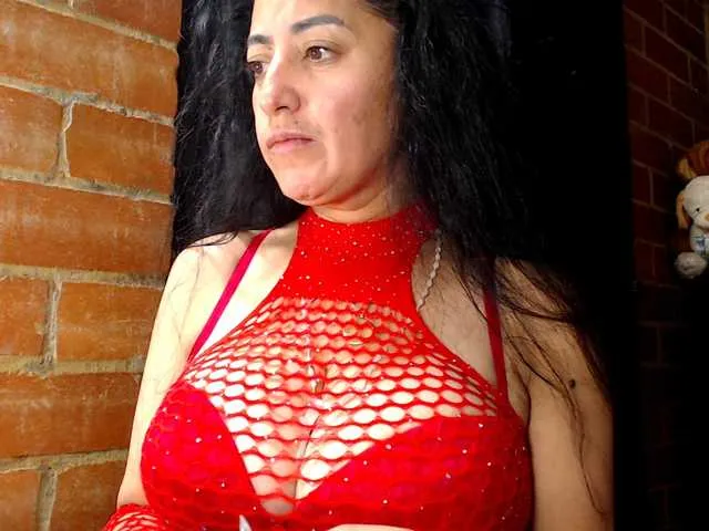 Live sex webcam photo for AlexandrinaFenix #294082682