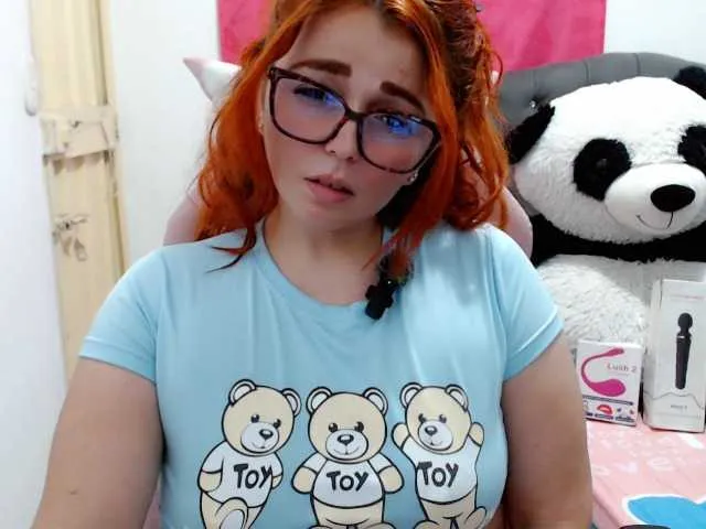 Live sex webcam photo for Alexatexass #290140126