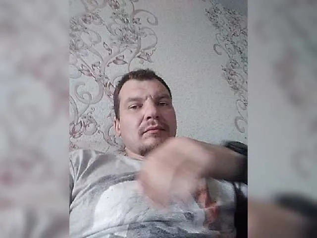 Live sex webcam photo for Alexey070583 #273708862