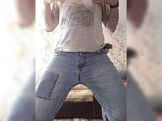 Live sex webcam photo for Alexey070583 #273711118