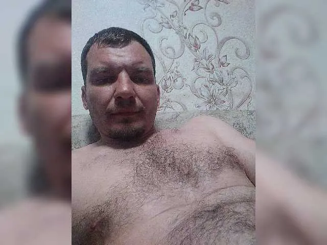 Live sex webcam photo for Alexey070583 #274004652