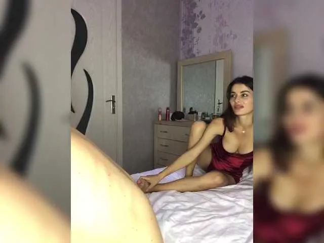 Live sex webcam photo for AlexhabAlinaa #293839801