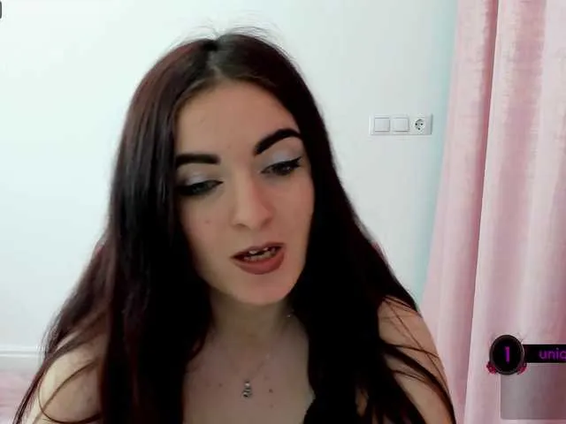 Live sex webcam photo for AlexiaBell #273063699