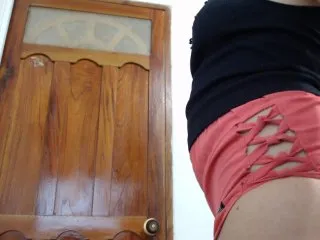 Live sex webcam photo for AlexiaSweet #154135819