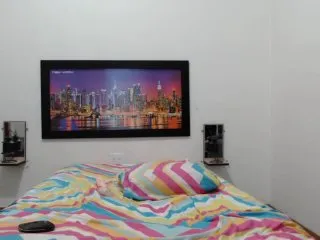 Live sex webcam photo for AlexiaSweet #158991508