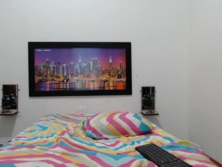 Live sex webcam photo for AlexiaSweet #158994113