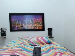 Live sex webcam photo for AlexiaSweet #159001801