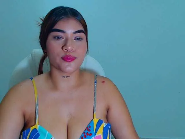Live sex webcam photo for Alexiahotxxx #274538715