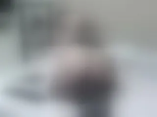 Live sex webcam photo for Alexialuv #287902128