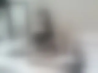 Live sex webcam photo for Alexialuv #287902262