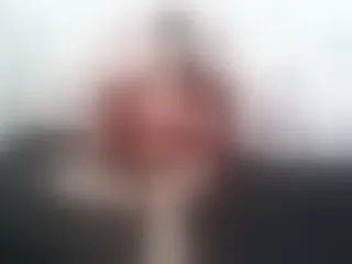 Live sex webcam photo for Alexialuv #287902467