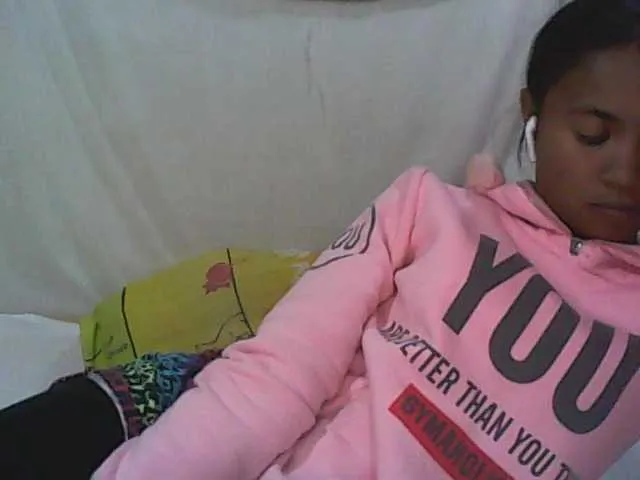 Live sex webcam photo for Alexina #273821769