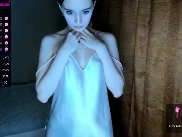 Live sex webcam photo for Alexis-Miss #288024694