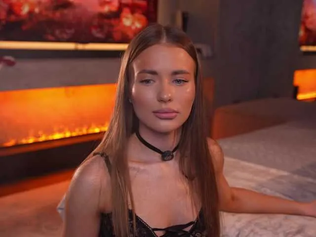 Live sex webcam photo for AlexisGrays #292265554