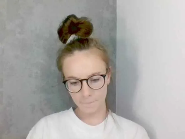 Live sex webcam photo for AlexisSmart #273690777