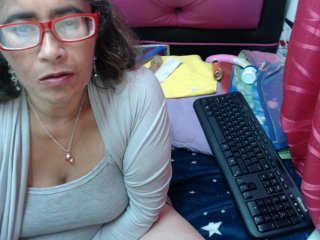 Live sex webcam photo for alexistatis #155305850