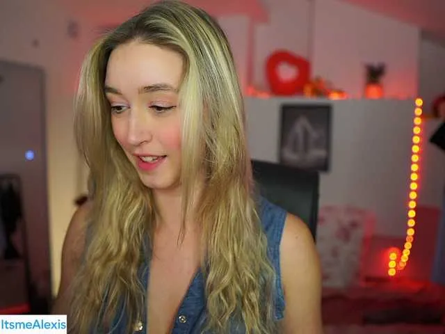 Live sex webcam photo for AlexisTexas18 #291161181