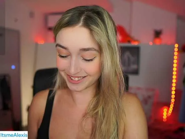 Live sex webcam photo for AlexisTexas18 #291279873
